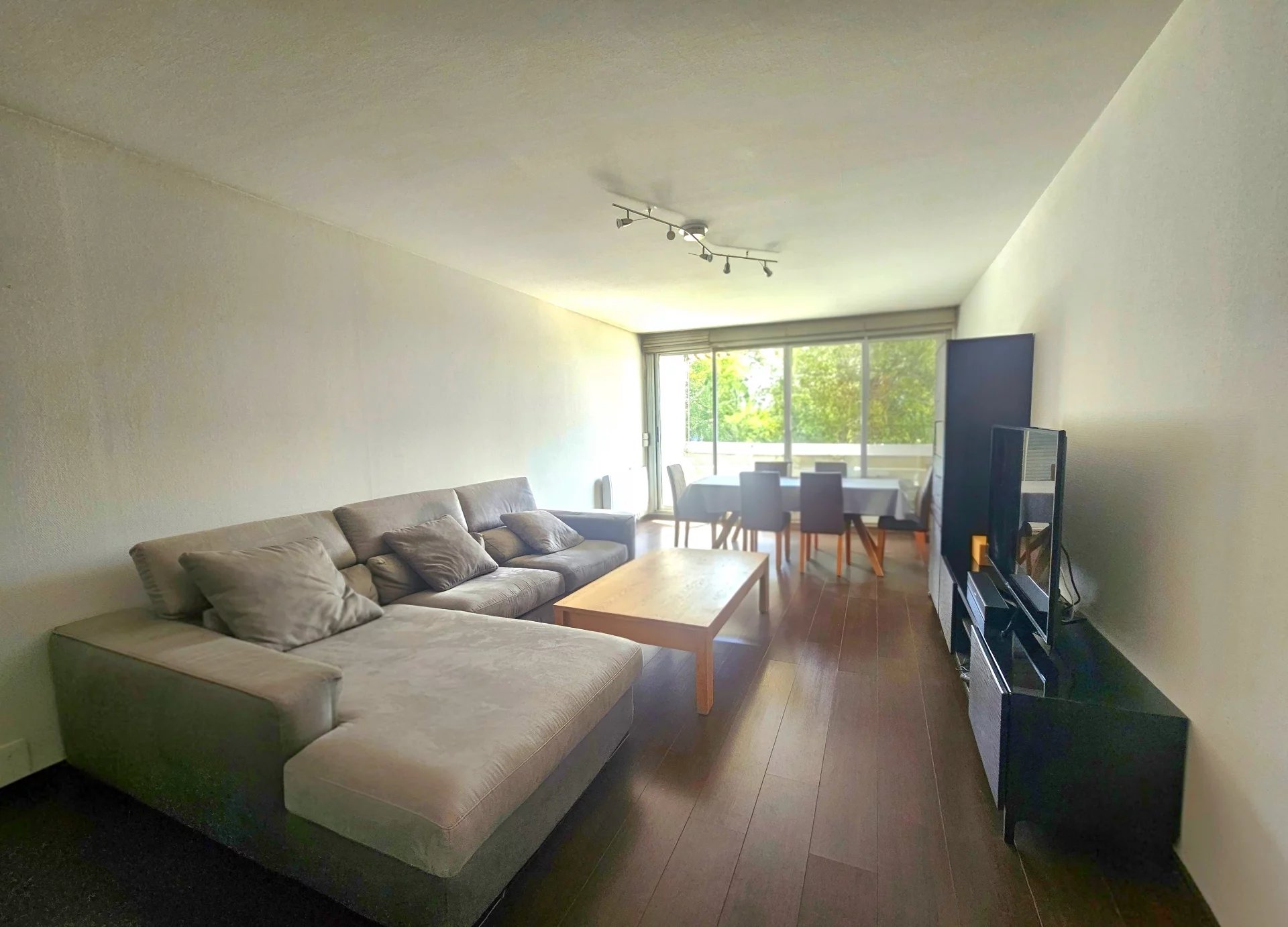 Appartement 3 pièces 73 m² · à Bordeaux · 73 m² · 264 000 €